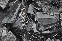 Bixbyxit aus der N'Cwaning Mine III in Sdafrika