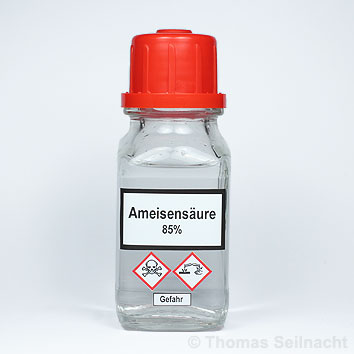 Ameisensäure in Flasche mit Entlüftungsventil