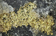 Gold aus dem Bergwerk Hainzenberg