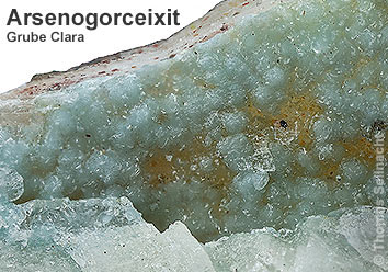 Arsenogorceixit aus der Grube Clara