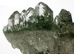 Bergkristall mit Chlorit-Einschluss